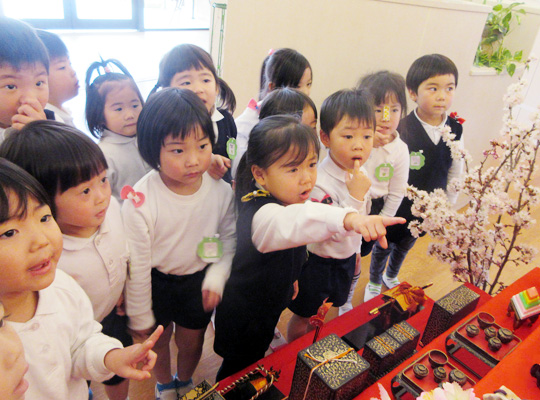 ひなまつり・お別れ会・卒園式